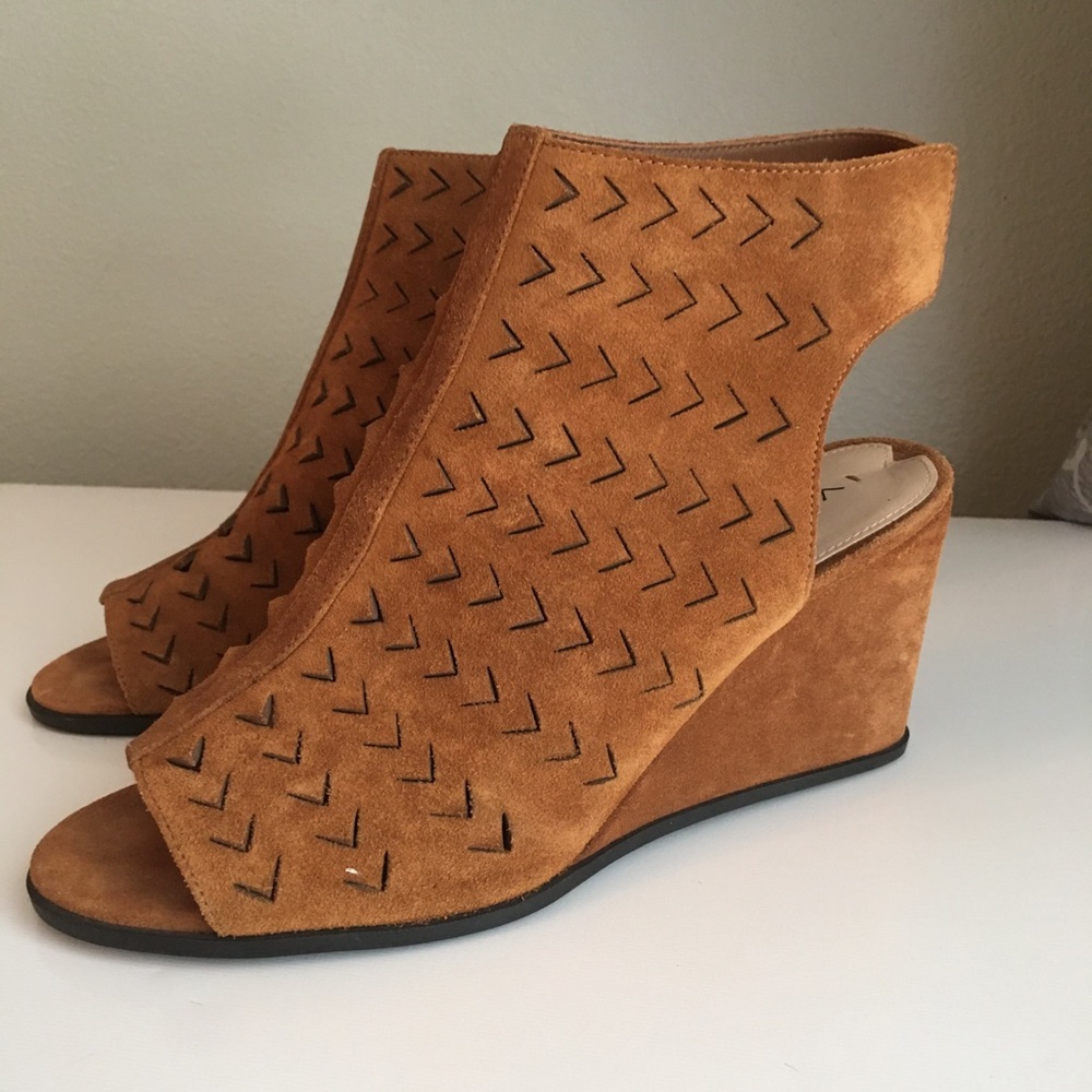 Via Spiga Brown Suede Wedge Sandals SZ 8 1/2